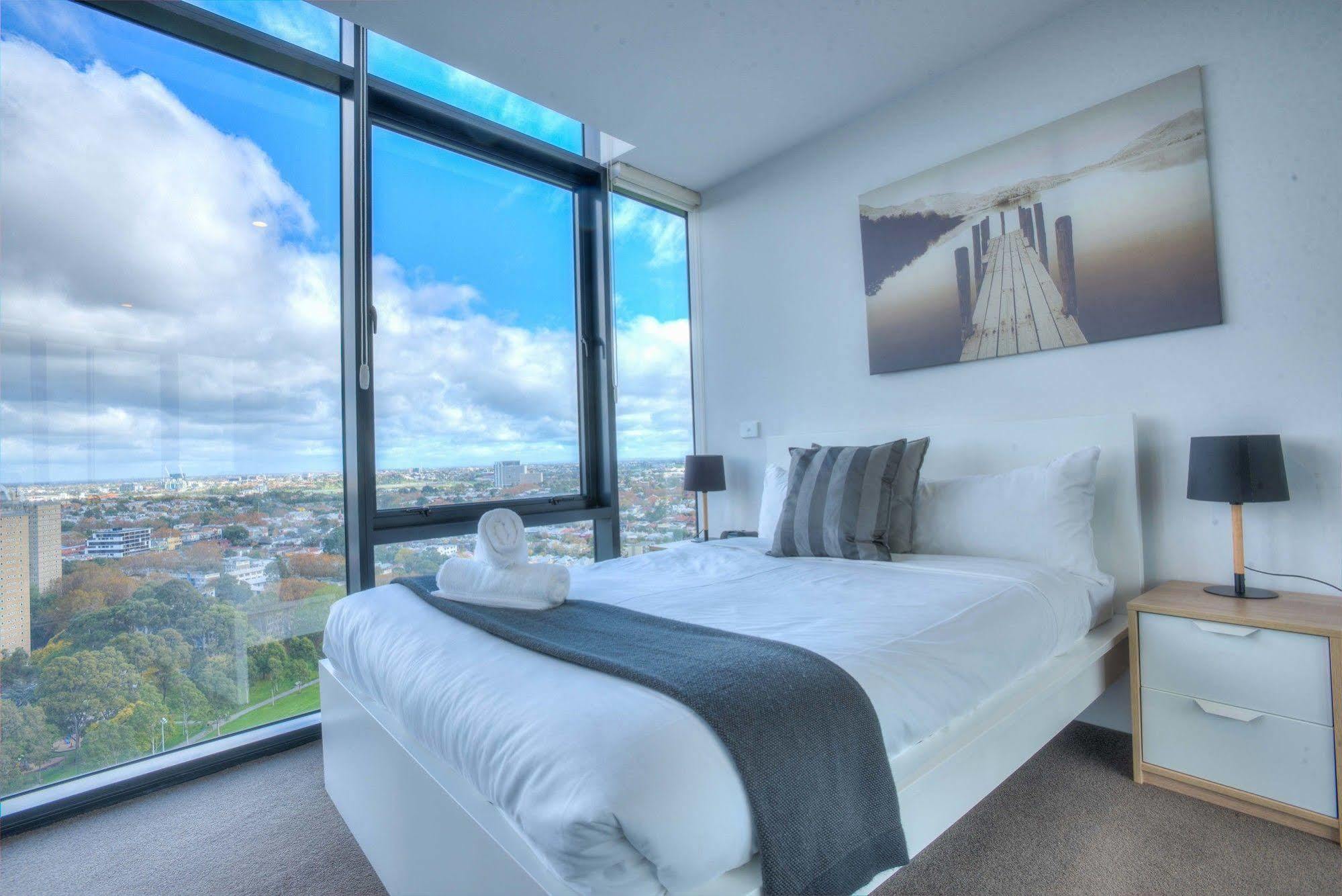 Alt Tower Aparthotel Melbourne Exteriör bild